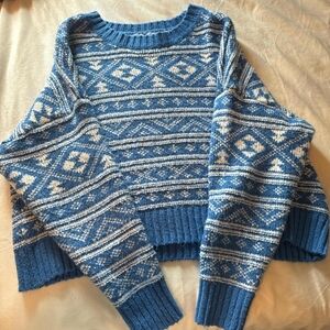 American Eagle Outfitters Blue and White Geometric Sweater